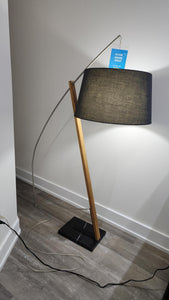 FLOOR LAMP FLOOR MODEL