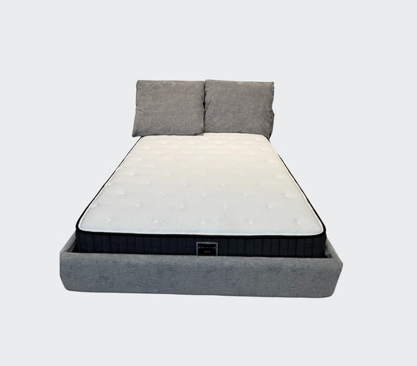 PLUME PLATFORM BED FLOOR MODEL